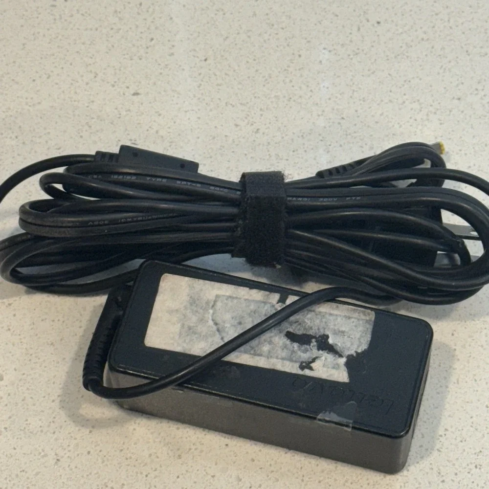 Lenovo 20V 2.25A 45W‎ Laptop Power Adapter Lot Of 25